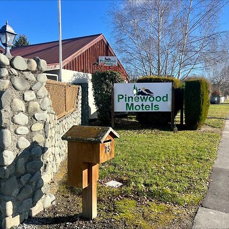Pinewood Motels Fairlie Exterior foto