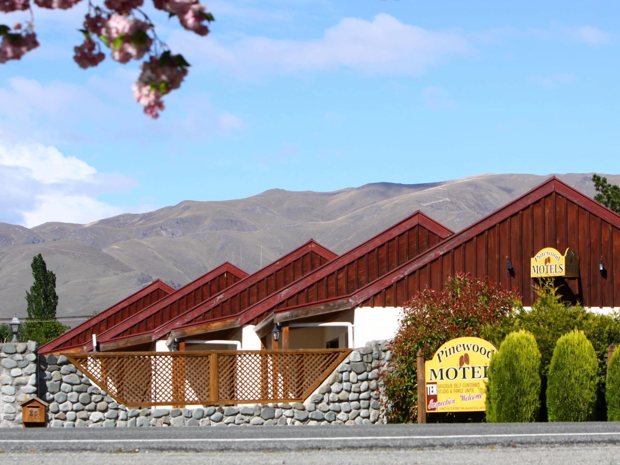 Pinewood Motels Fairlie Exterior foto