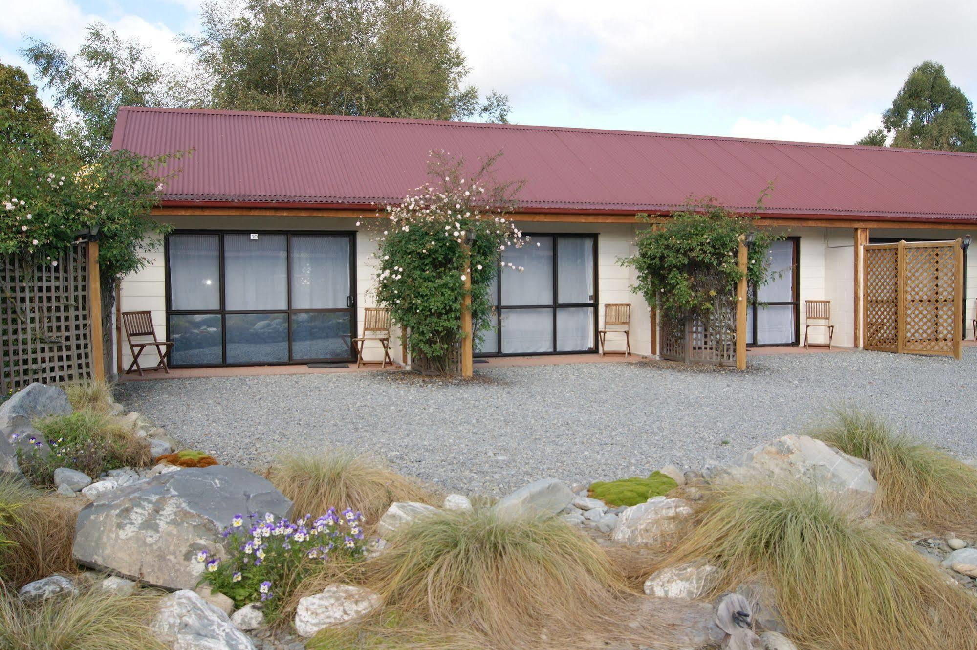 Pinewood Motels Fairlie Exterior foto